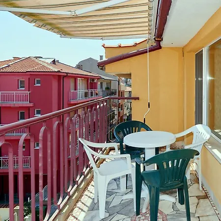 Апартамент Димитрови - Център דירה